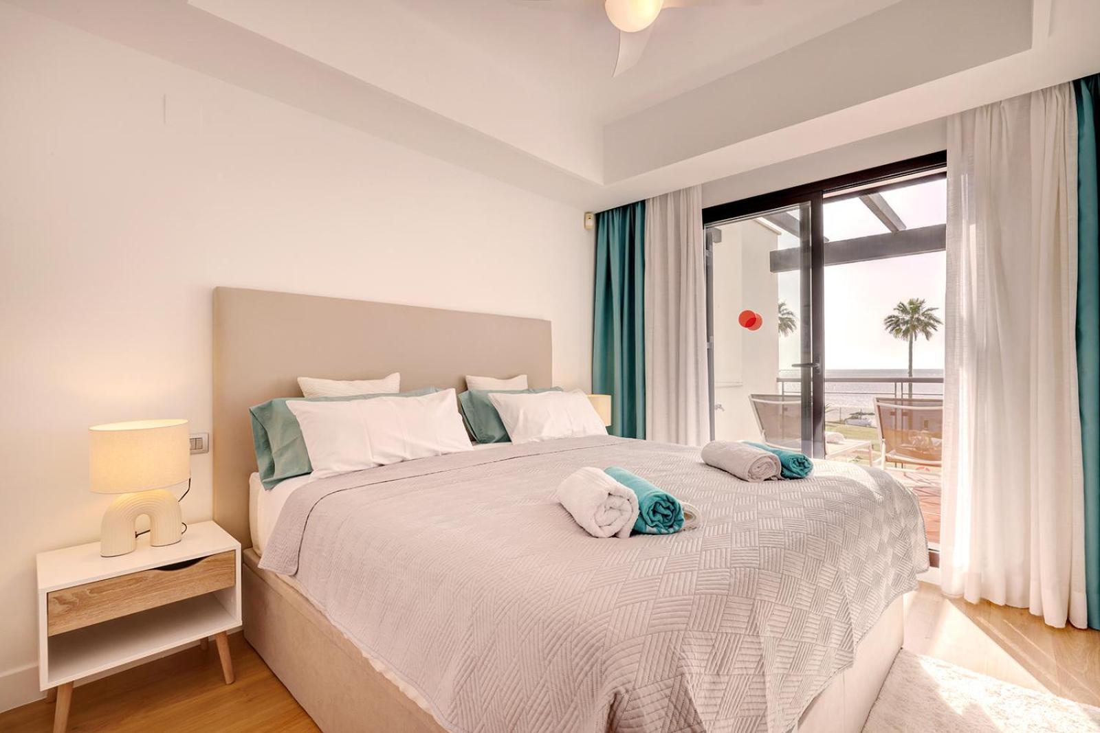 Sunrise Beach Front - Casares Del Mar Εξωτερικό φωτογραφία