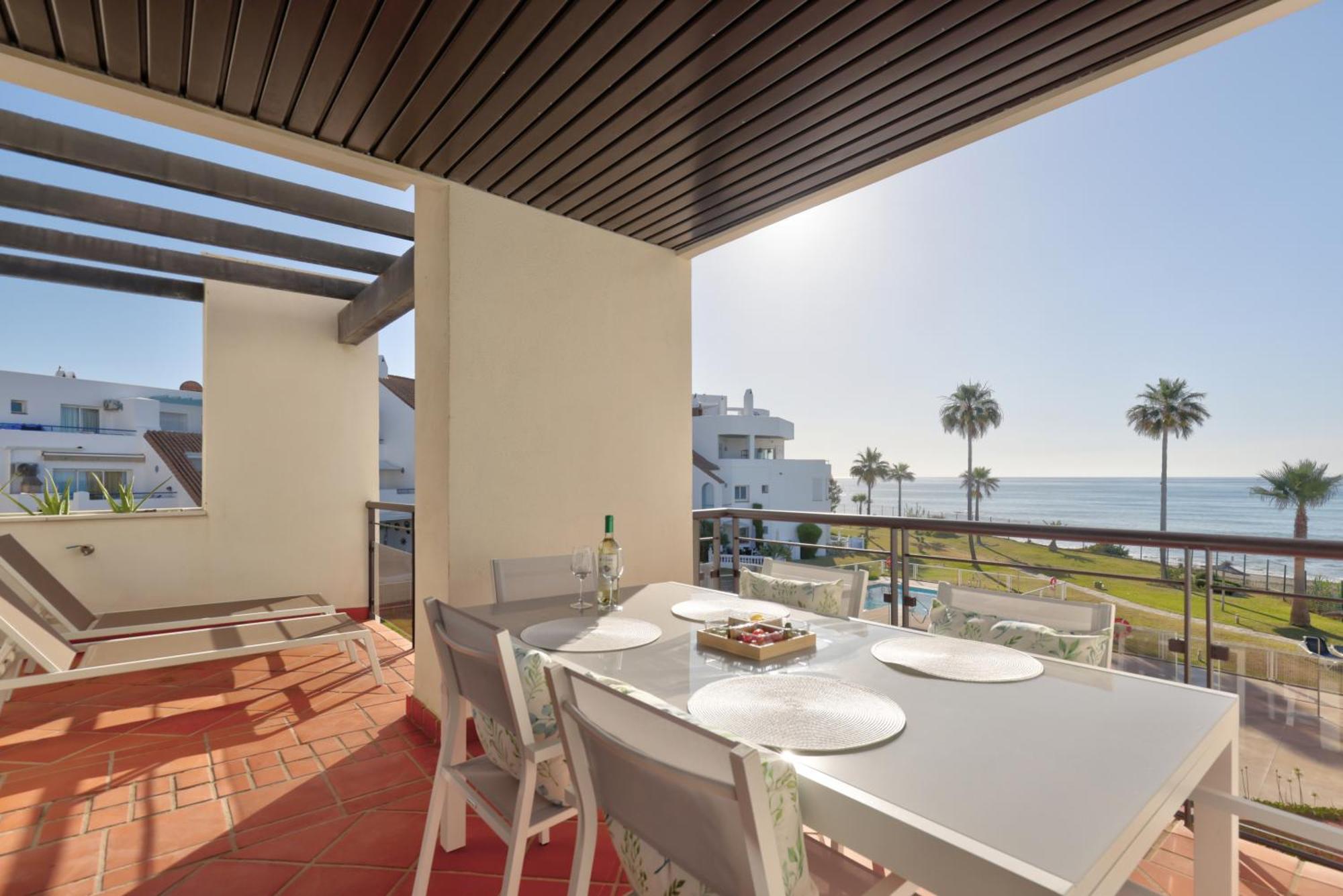 Sunrise Beach Front - Casares Del Mar Εξωτερικό φωτογραφία